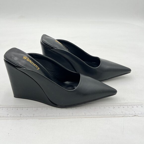 Elegant Black Wedge Sandals - Picture 4 of 8